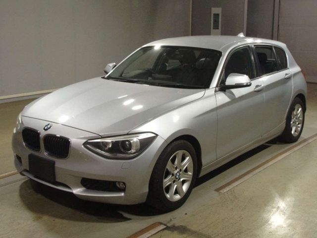 5011 Bmw 1 series 1A16 2012 г. (TAA Hyogo)